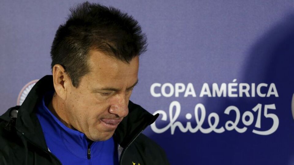 Carlos Dunga kovuldu!