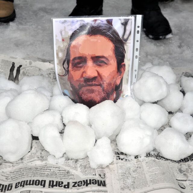'İşyerine girip kapıyı kilitleyebilirdi'