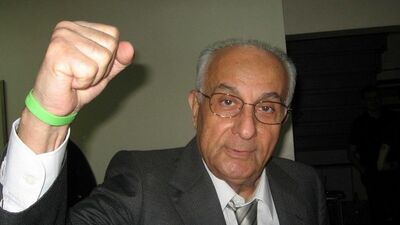 Hakkı Devrim kimdir?