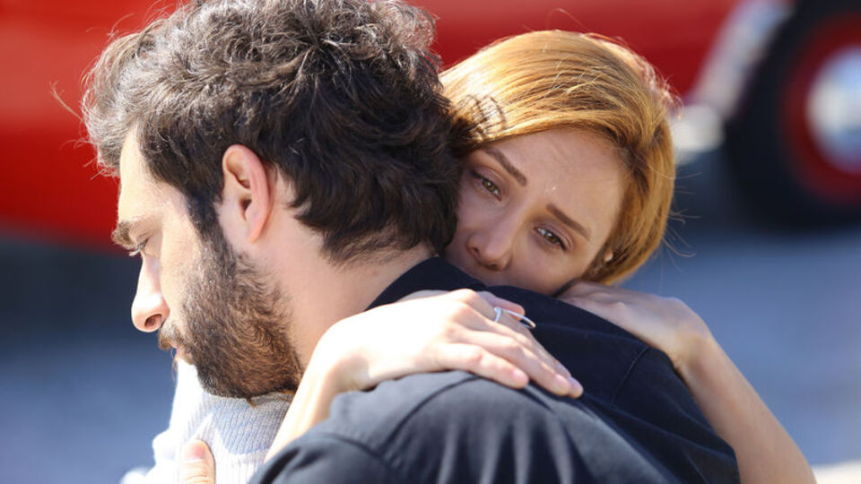 Poyraz Karayel'de beklenmedik veda!