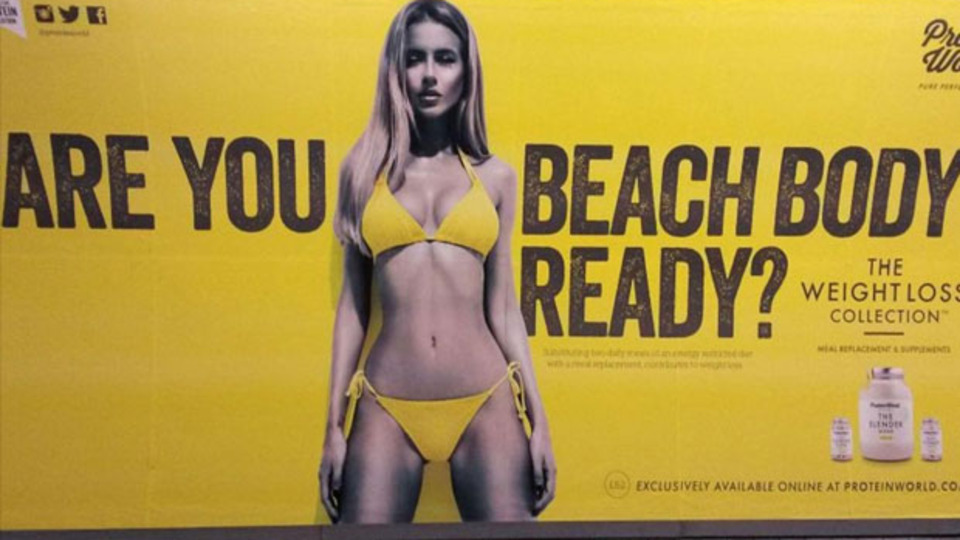 Londra'da Müslüman başkan tepki çeken reklamları yasaklıyor