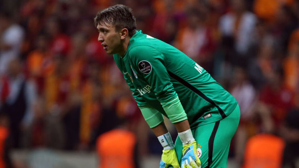 Muslera 30 yaşında!