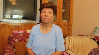 Dolandırıcılar elini öptü, 400 bin lirasını aldı