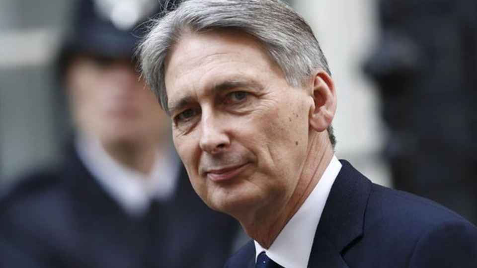 İngiltere Dışişleri Bakanı: 'Türkiye' bahanesi cahillik