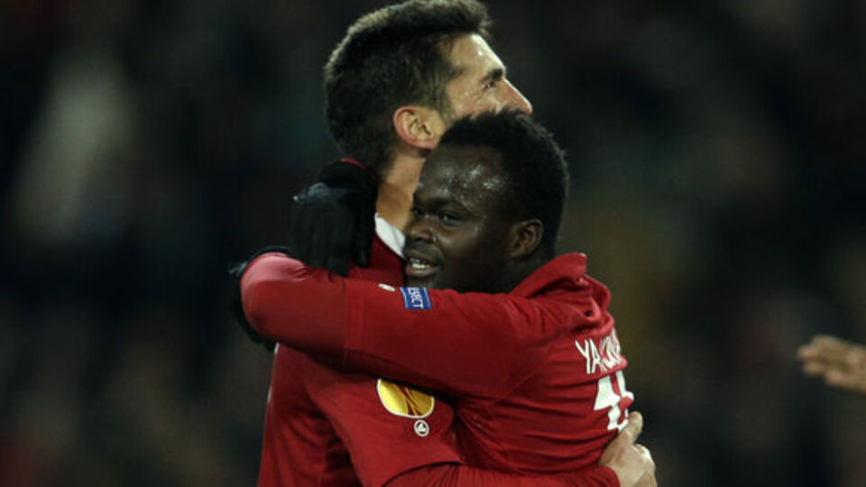 Twente ligde kaldı