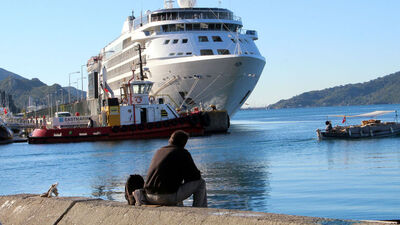 Her biri 200-250 dolar harcıyor