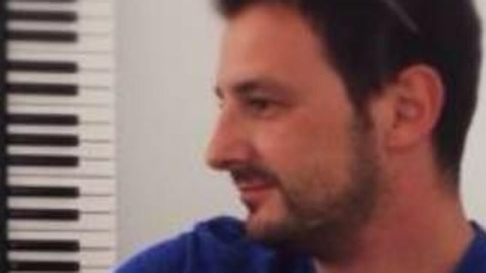 CHP'li Engin Altay'ın acı günü!