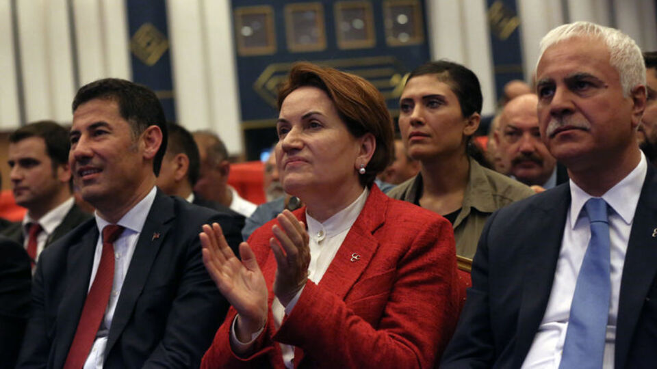 MHP'de muhalifler dağıldı! "Tüm sorumluluk onda!"