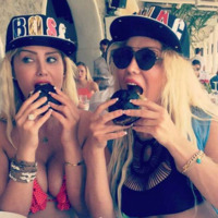 İki hamburgere 1100 TL ödediler