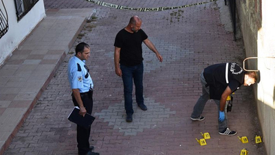 Motosikletli saldırgan dehşet saçtı: 1 ölü