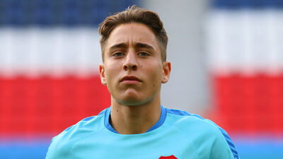 Emre Mor'un tuttuğu takım...