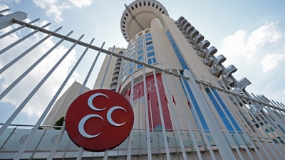 Mahkemeden jet MHP hamlesi!