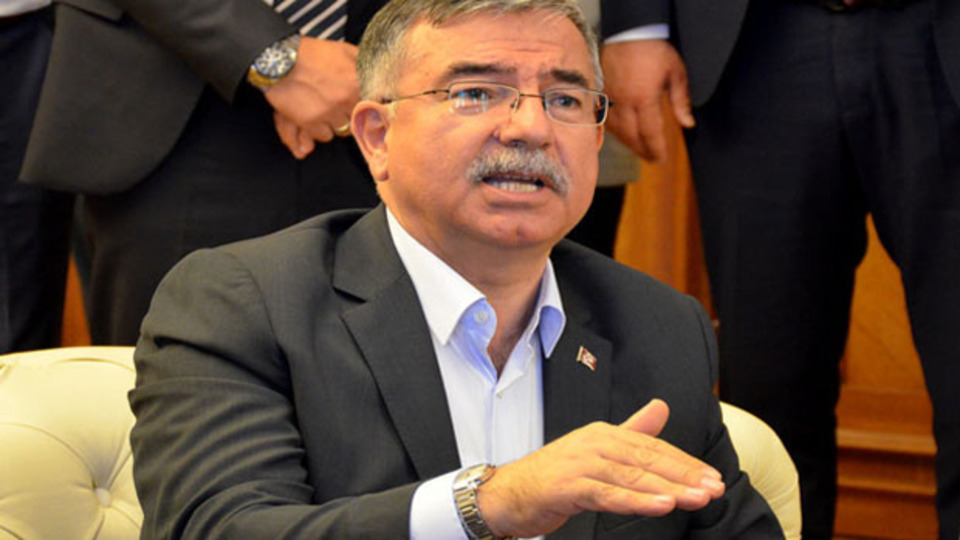 Bakan Yılmaz: Önce sözleşme sonra kadro
