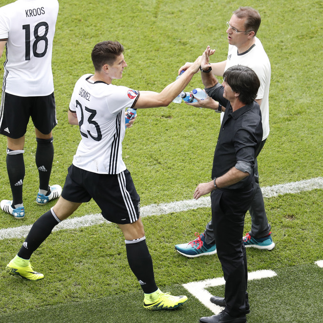 Löw'den Gomez'e övgü dolu sözler