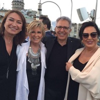 Doğum gününde bir araya geldiler