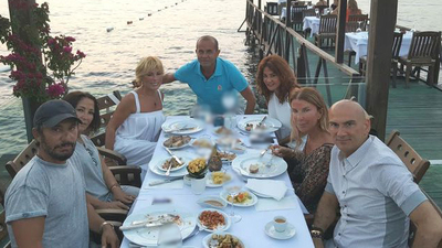 Dostlarıyla hasret giderdi