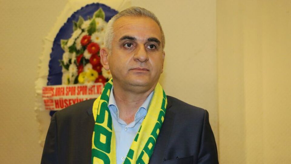 18 futbolcuyla görüşmüş!
