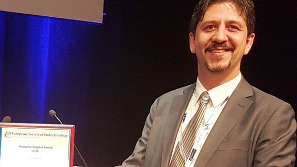 Türk cerraha Avrupa'dan "genç bilim insanı" ödülü