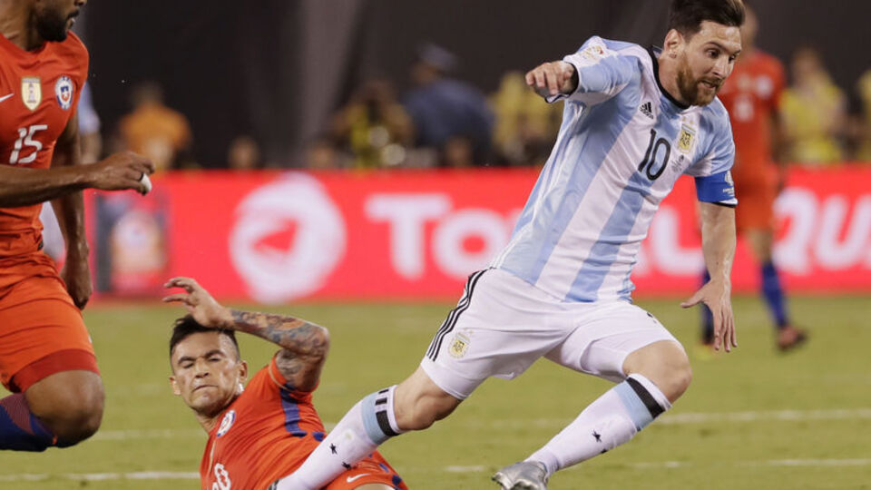 Arjantin'de futbol depremi