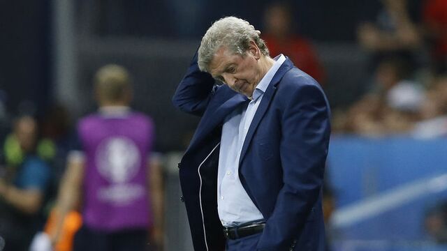 Roy Hodgson istifa etti!