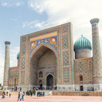 Hakkı iman, kişiyi cehaletten kurtarır