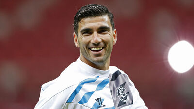 Reyes İspanya'da kaldı!