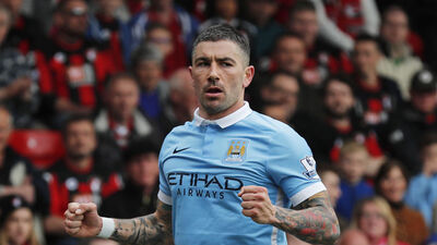 Beşiktaş'tan Kolarov açıklaması!