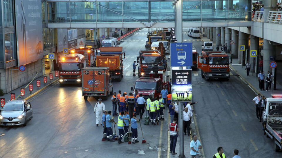 "Saldırganlar yabancı uyruklu olabilir"