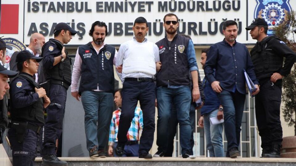 "Nişancı biriyim, istesem 200 metreden öldürürdüm!"