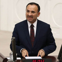 Bozdağ: Fransa'dakilere başka Türkiye'dekilere başka