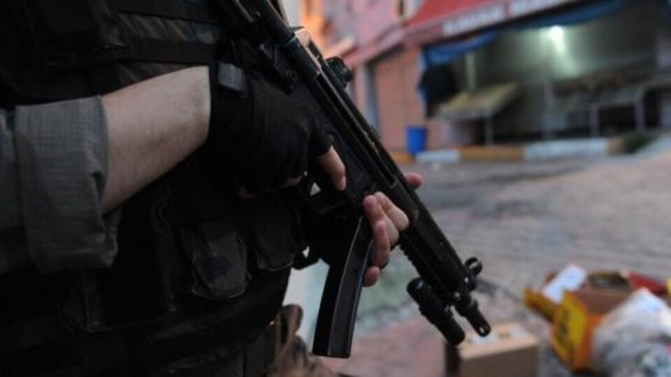 IŞİD'e şafak operasyonu