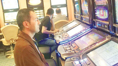 Serdar Ortaç bu kez kumarda kazandı