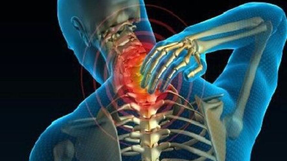 Bel ve boyun ağrılarını böyle önleyin!