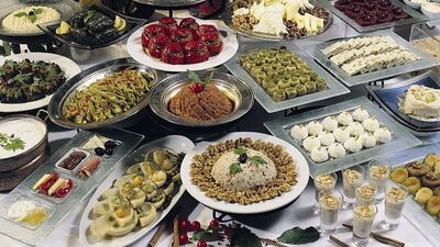 Ramazan Bayramı'nda nasıl beslenmeliyiz?