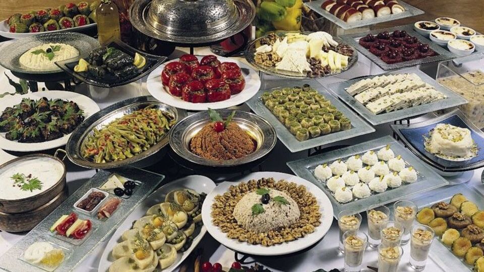 Ramazan Bayramı'nda nasıl beslenmeliyiz?