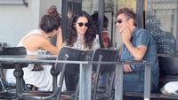 Teoman’ın keyfi yerinde