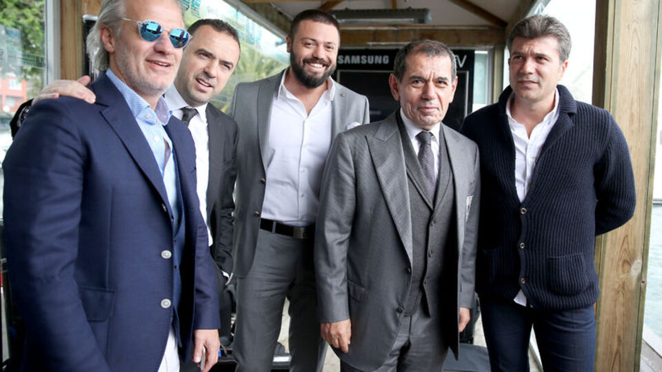 G.Saray'dan sürpriz transfer!