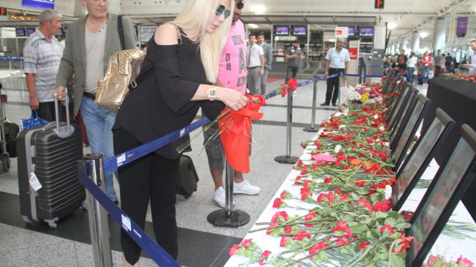 Seda Sayan: "Canlarımız gitti"