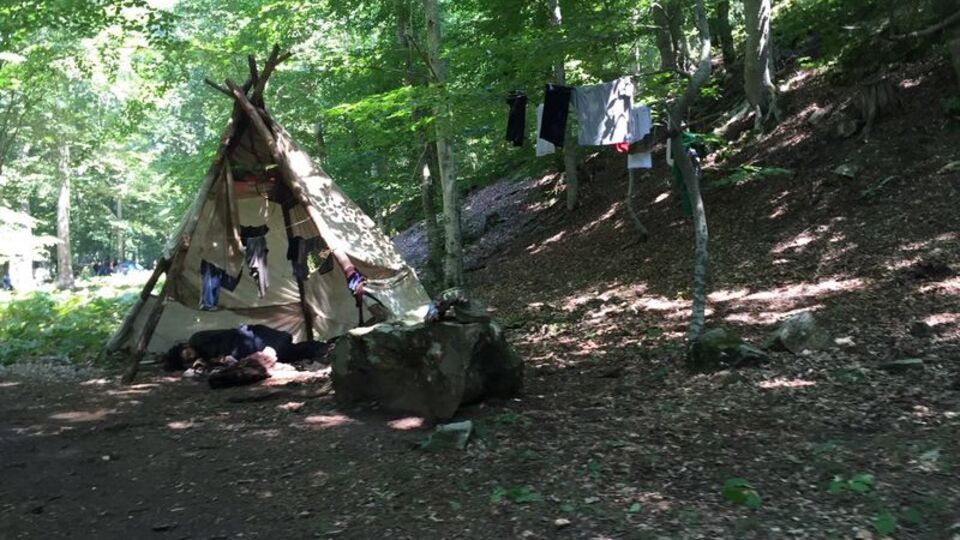 Köylülerden "Hippi" isyanı