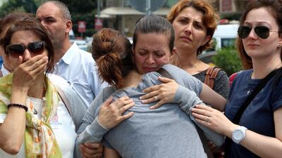 Gözyaşları sel oldu