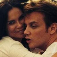 ‘Yollarıma ne güller döküldü ama bitti’