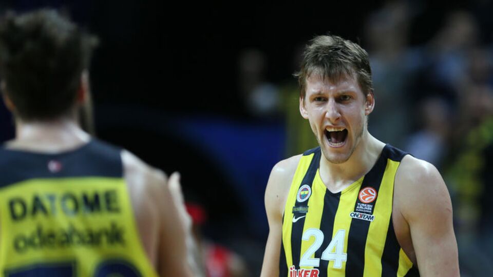"F.Bahçe'nin oyuncusu değilim"