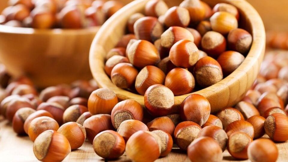 Haftada bir avuç yiyen erkekler...