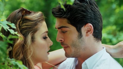 Aşk Laftan Anlamaz rüzgarı esmeye devam ediyor!