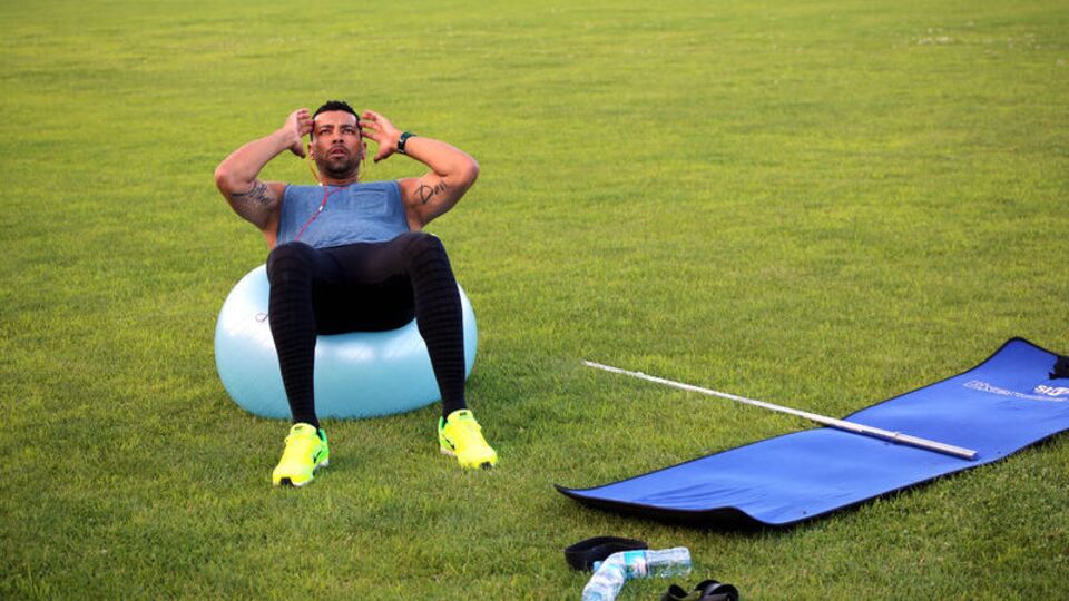 Andre Santos, kondisyon çalışıyor