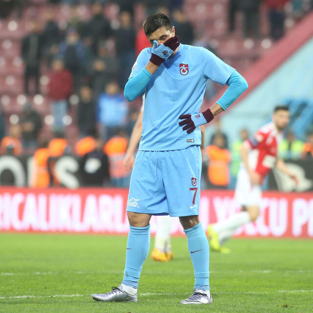 'Cardozo'nun kontratını feshedin'