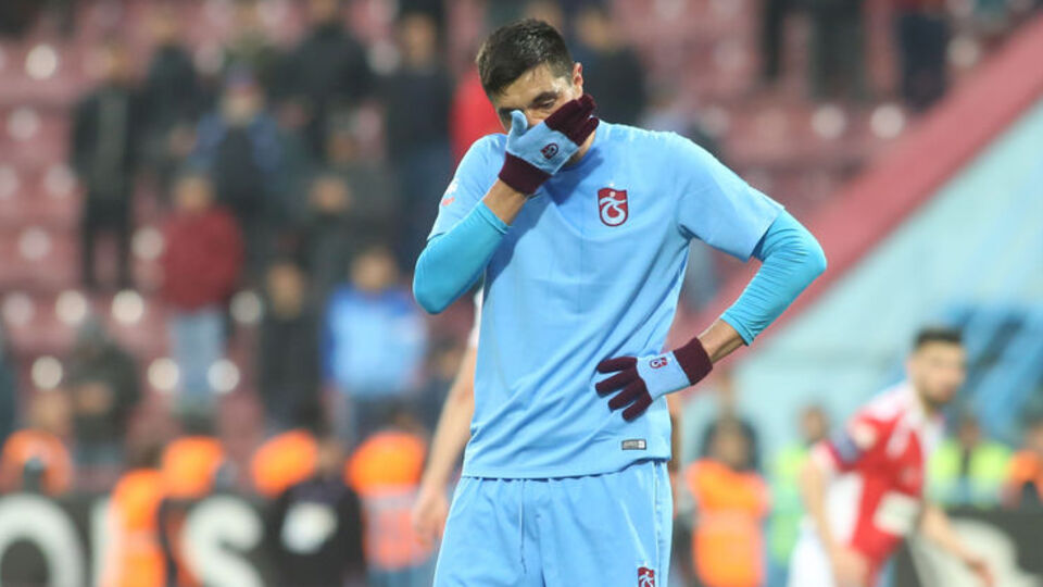'Cardozo'nun kontratını feshedin'