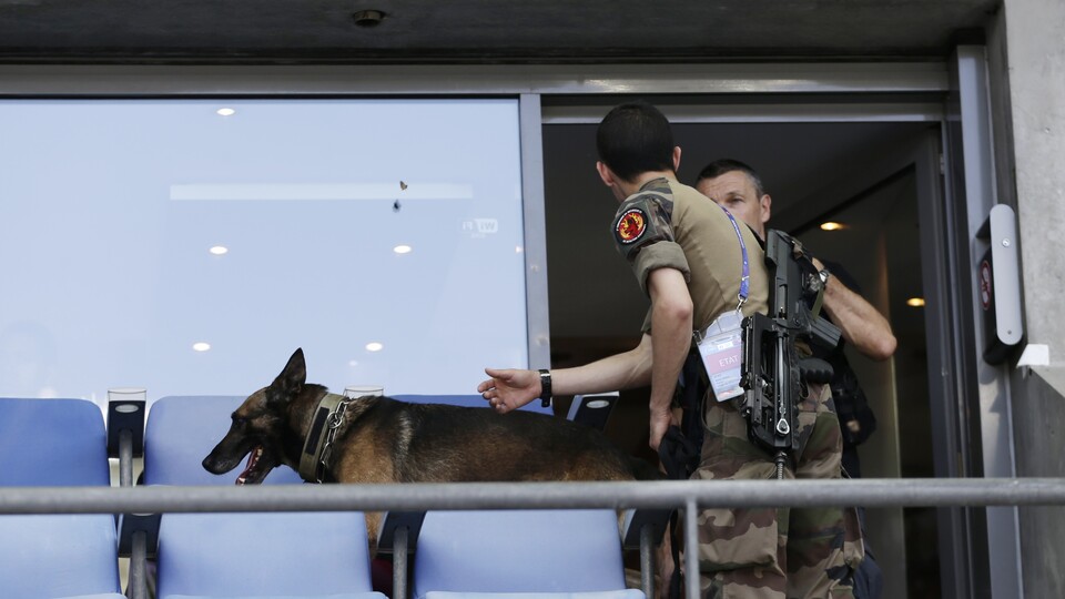 Final öncesi bomba alarmı