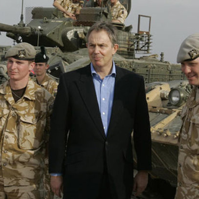 Blair hakkında 'parlamentoya saygısızlık' önergesi