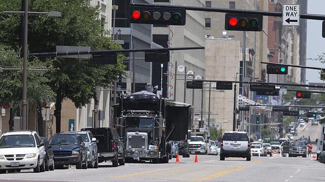 FBI'ın Dallas soruşturması hayatı felç etti